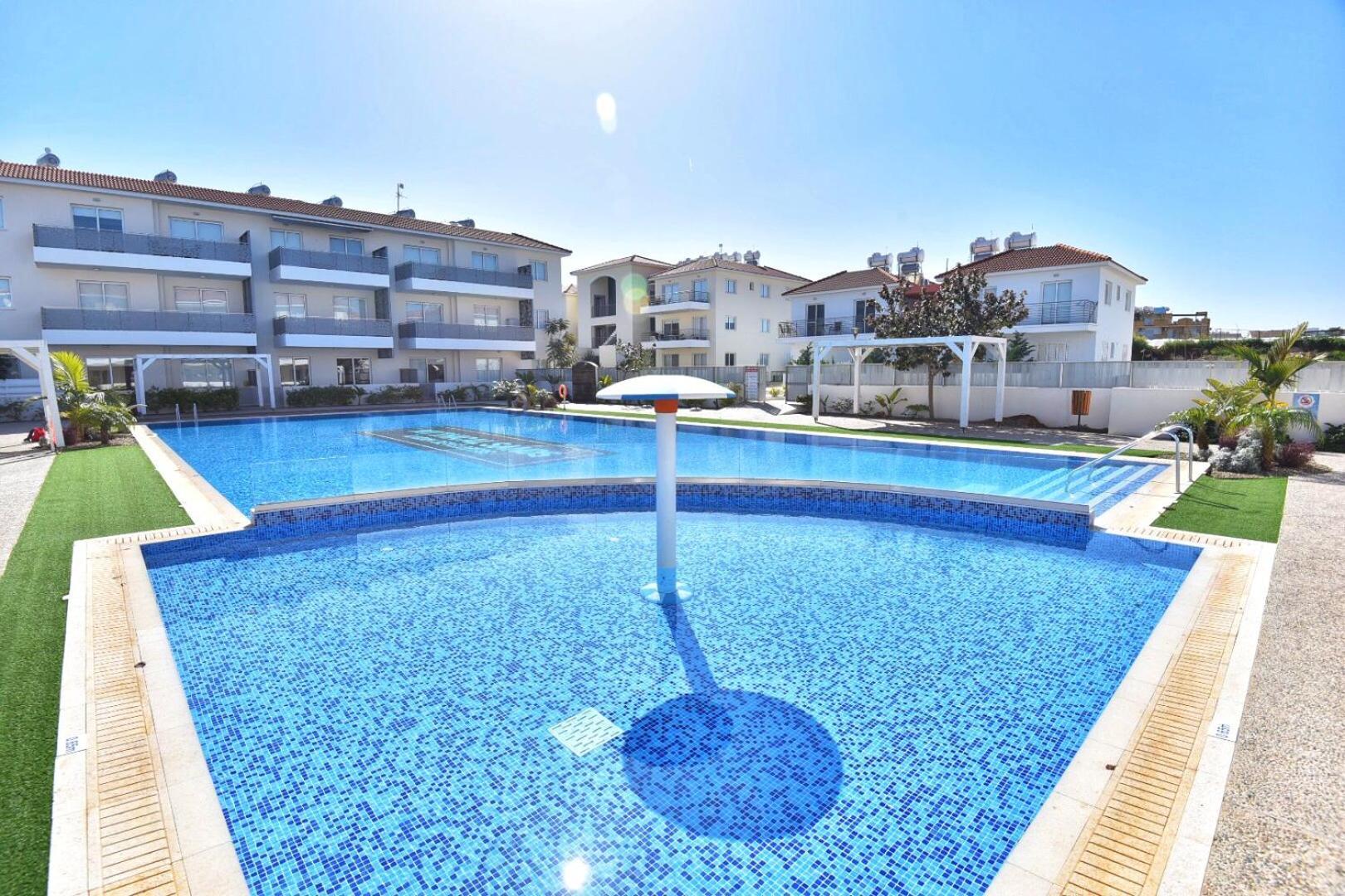Limegrove Holiday Apartment 프로타라스 외부 사진